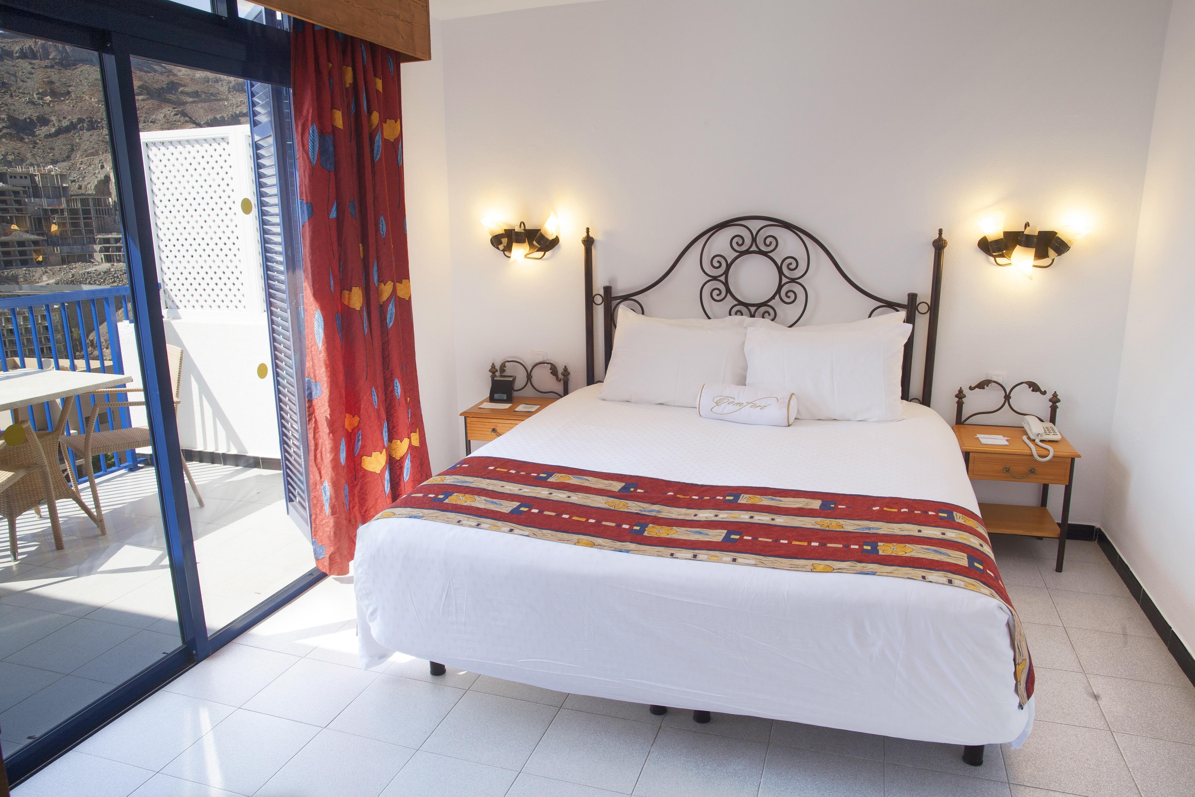 อพาร์ตเมนต์ แอท กาลา บลังกา บาย ไดมอนด์ รีสอร์ต Aparthotel เตารีโต ภายนอก รูปภาพ